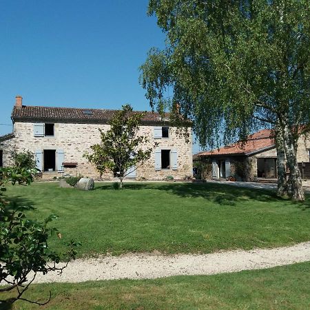 Chambre D'Hotes La Thibaudiere Bressuire Exterior foto