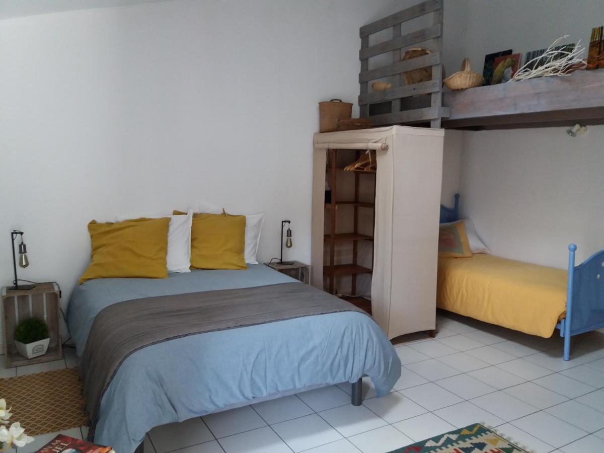 Chambre D'Hotes La Thibaudiere Bressuire Exterior foto